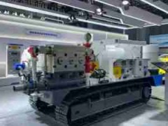 天玛智控研制国内首台履带式智能注水泵站成功